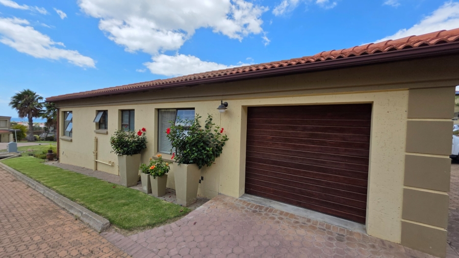 3 Bedroom Property for Sale in Seemeeu Park Western Cape